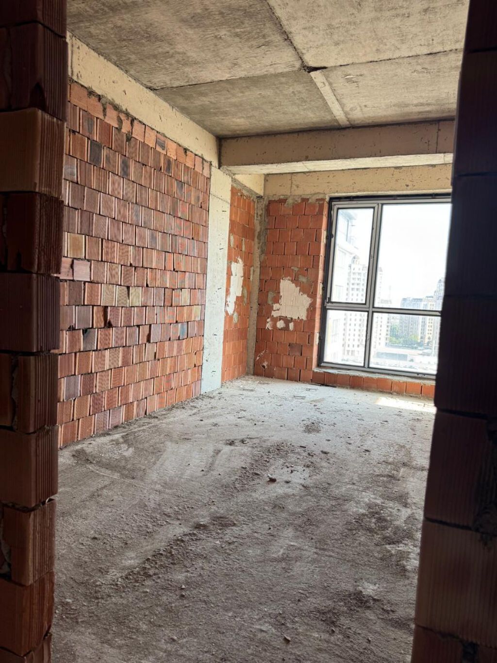 3 otaqlı, Yeni tikili, m. Koroğlu, 127 kv. m