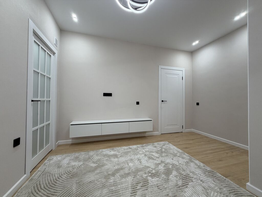 1 комната, 51 м², Технопарк Элитка, 1 этаж, Дизайнерский ремонт: фото 3