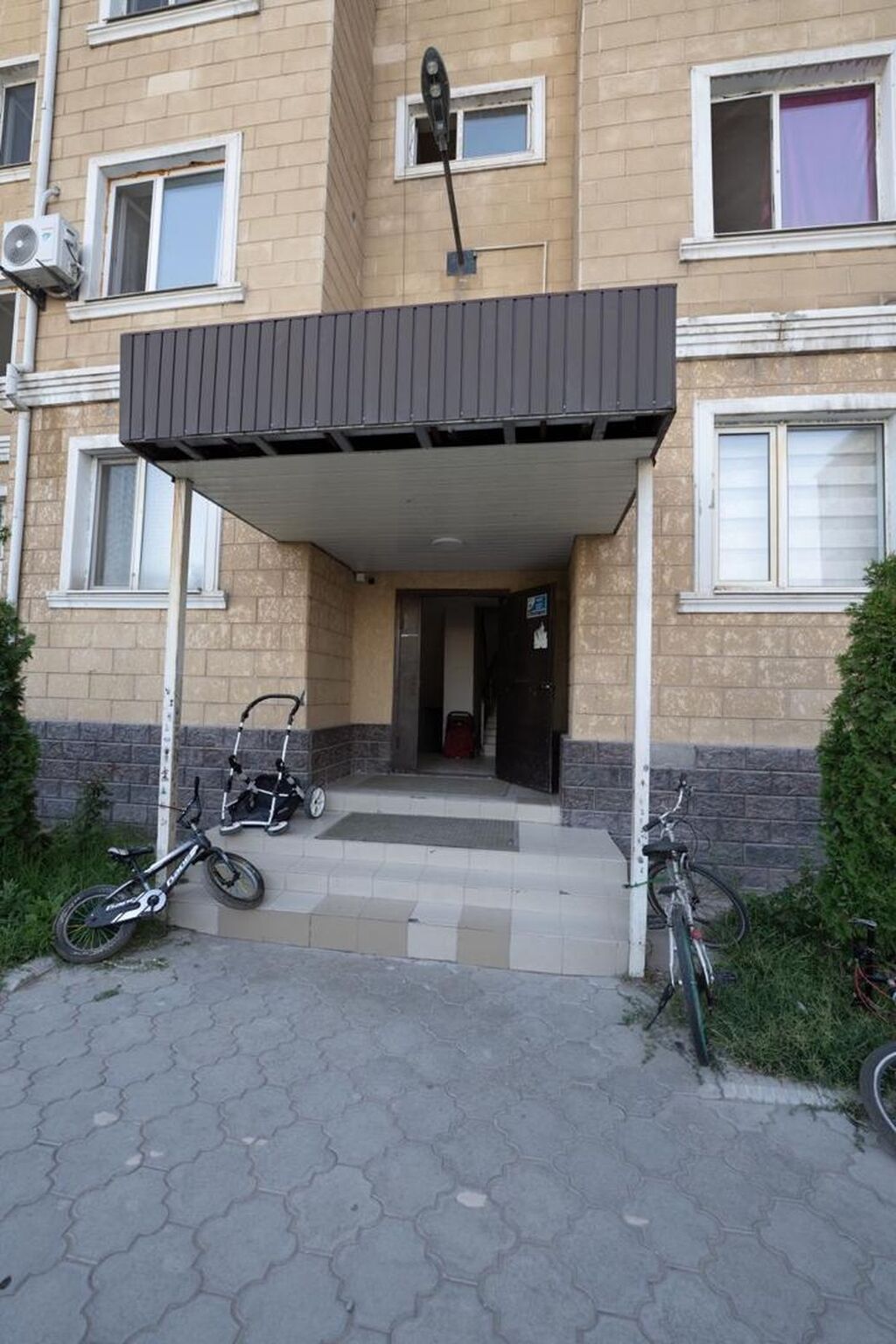 3 комнаты, 92 м², Кок-Жар ж/м Индивидуалка, 2 этаж, Косметический ремонт: фото 2