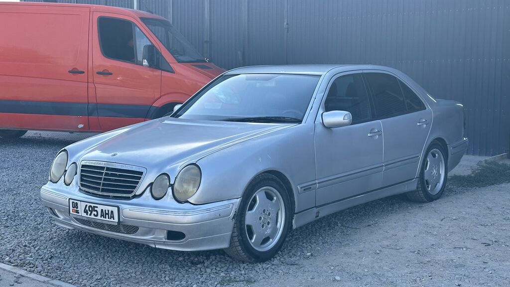Mercedes-Benz E-Class: 2001 г., 3.2 л, Автомат, Дизель, Седан: фото 3