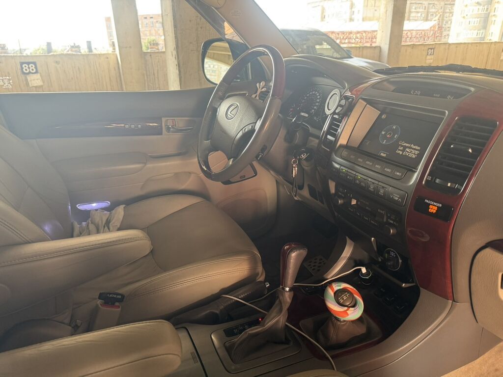 Lexus GX: 2008 г., 4.7 л, Автомат, Бензин, Внедорожник: фото 7