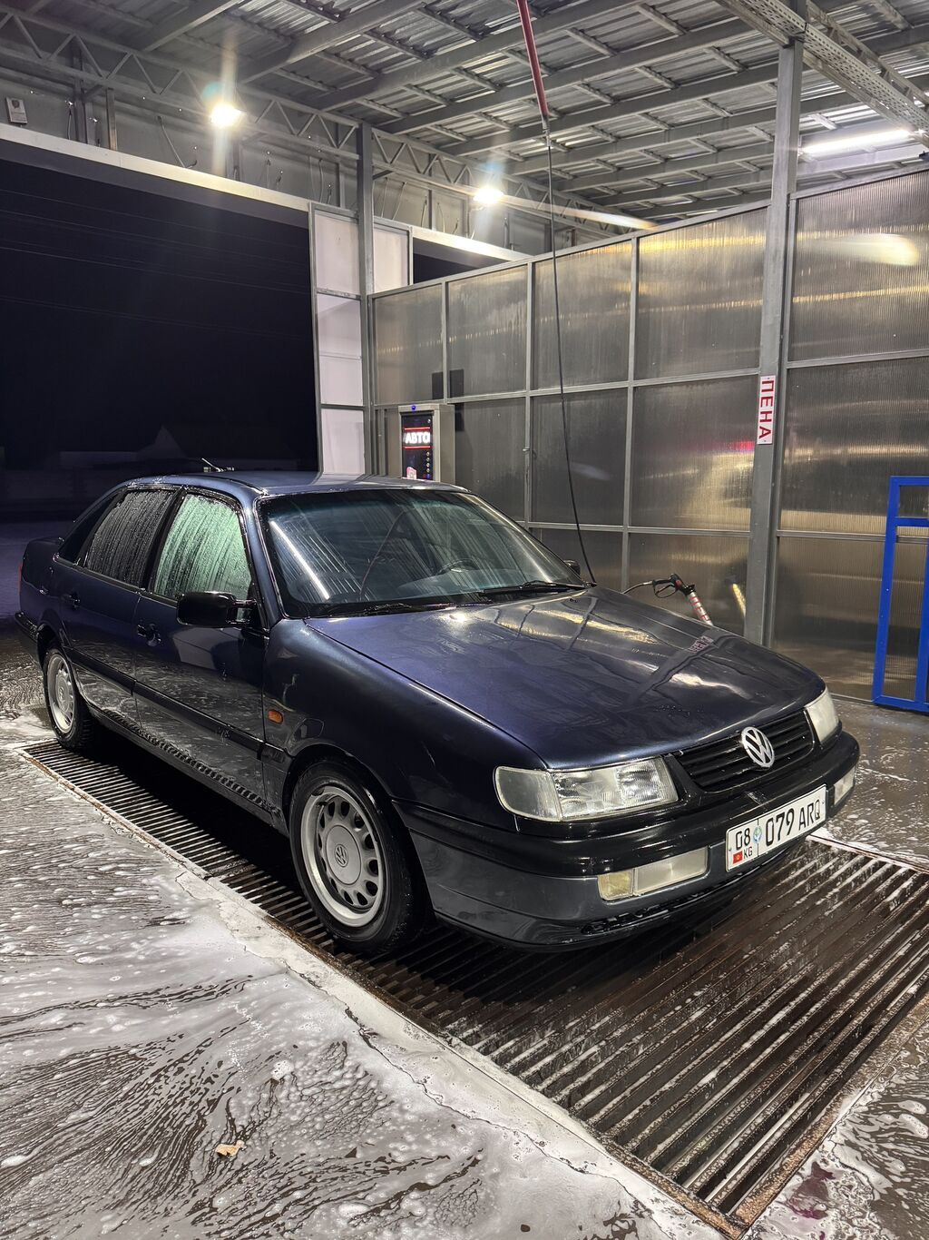Volkswagen Passat: 1995 г., 1.8 л, Механика: фото 2