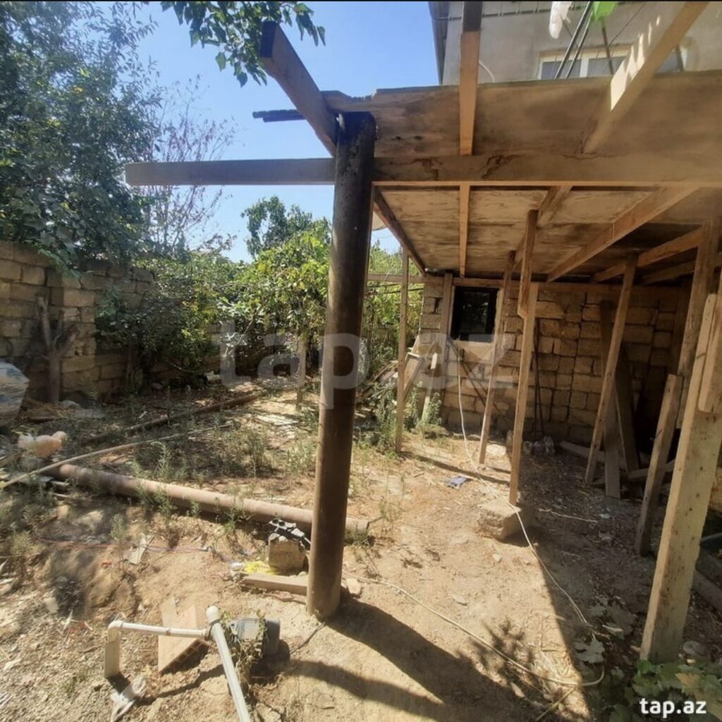 9 otaq, 140 kv. m, Orta təmir