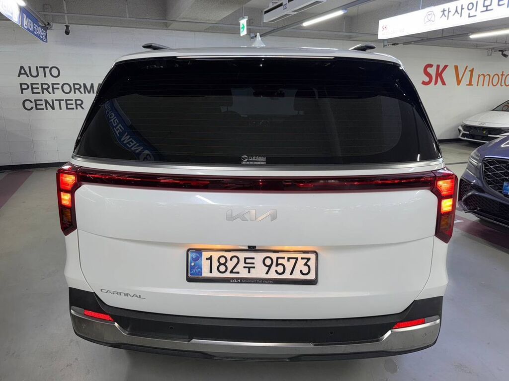 Kia Carnival: 2024 г., 2.2 л, Автомат, Дизель, Минивэн: фото 3