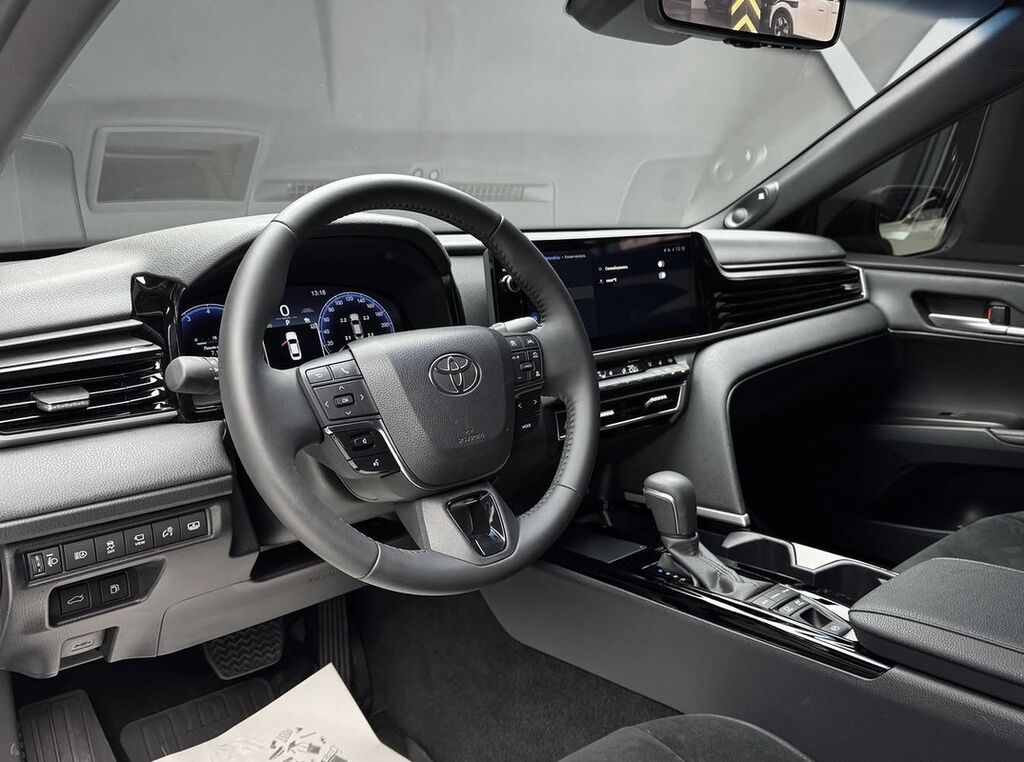 Toyota Camry: 2025 г., 2.5 л, Автомат, Бензин, Седан: фото 7