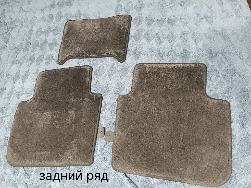 Продаю полики оригинал на honda inspire uc1 2004г. полики ковры: фото 2