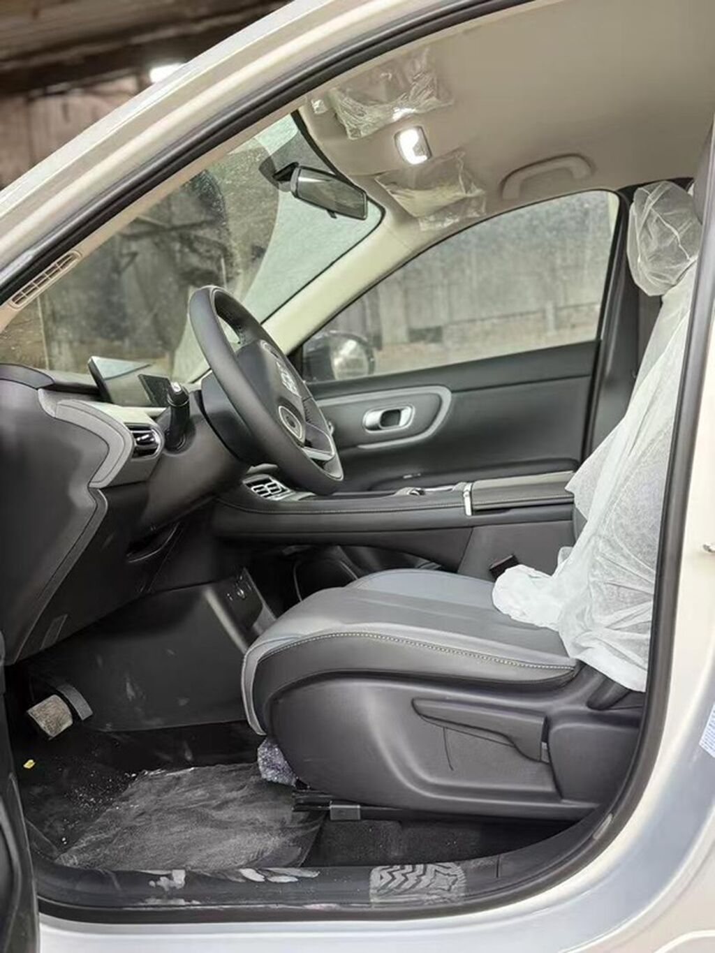 Changan Qiyuan Q05: 2026 г., 1.8 л, Автомат, Электромобиль, Внедорожник: фото 3