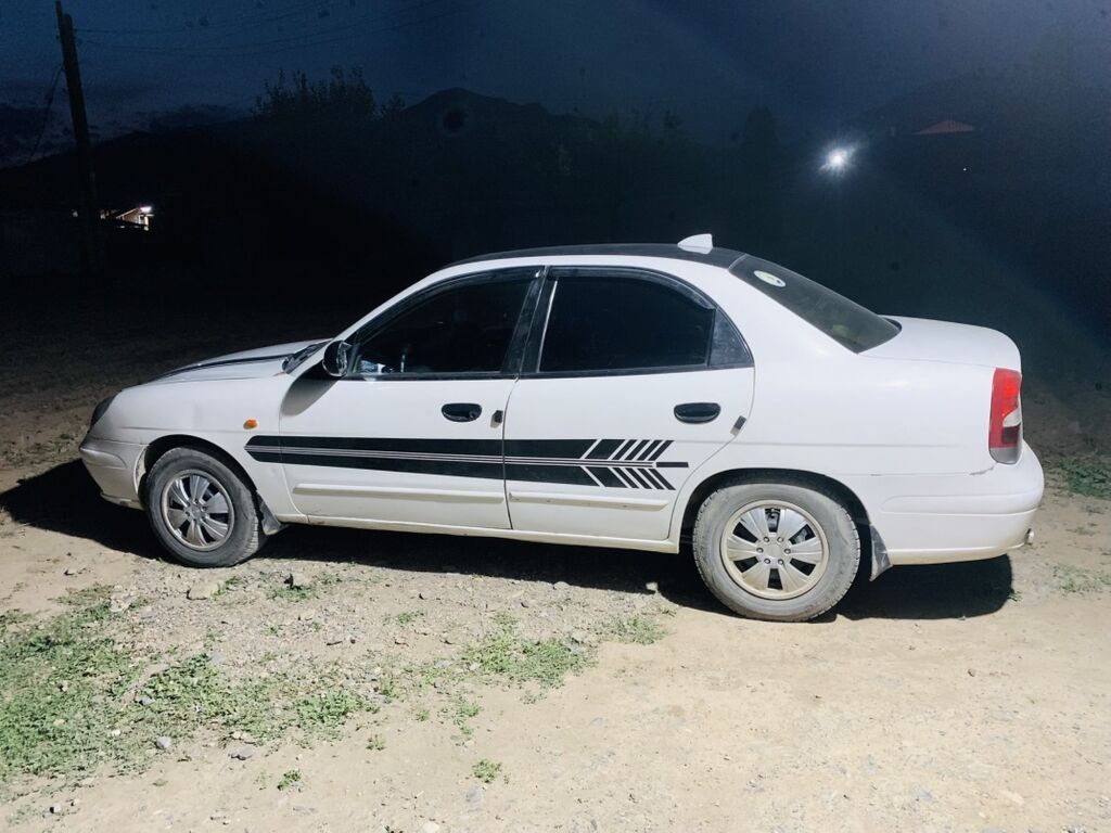 Daewoo Nubira: 1999 г., 1.5 л, Механика, Бензин, Седан: фото 7