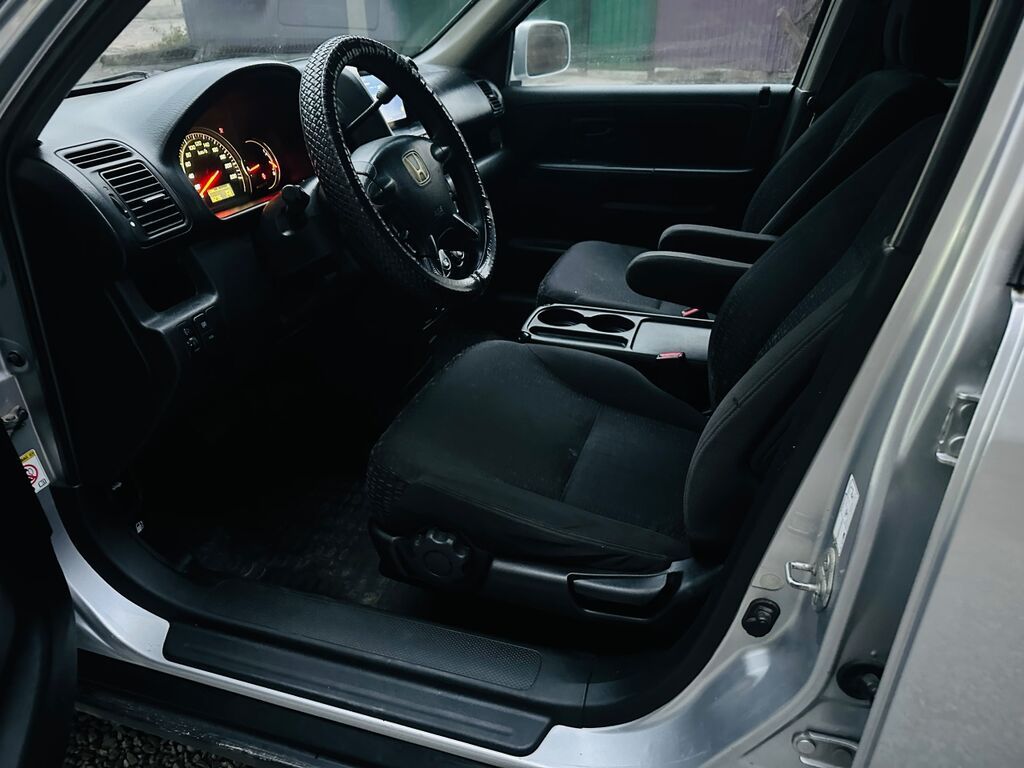 Honda CR-V: 2005 г., 2 л, Автомат, Бензин, Внедорожник: фото 7