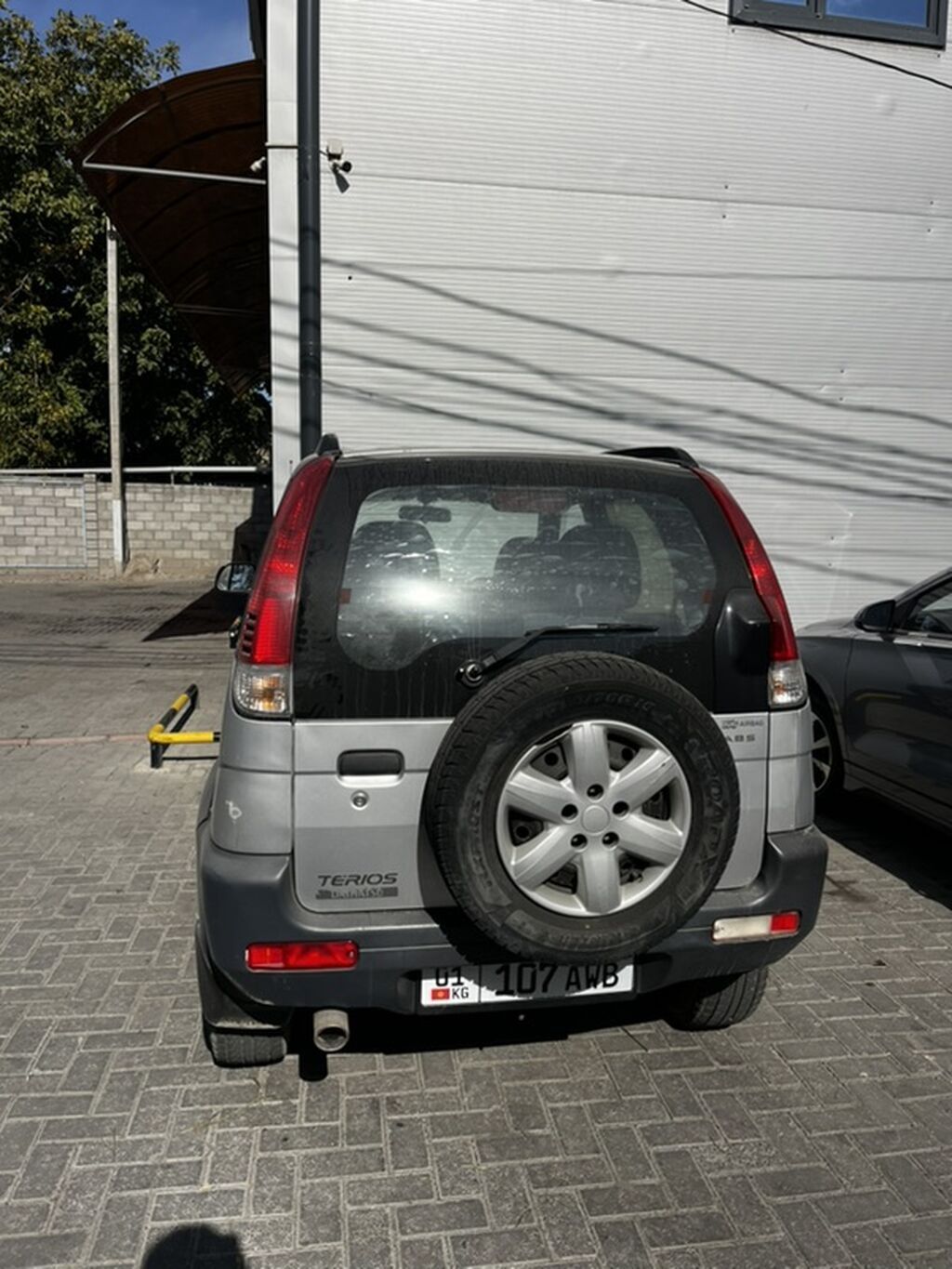 Daihatsu Terios: 2005 г., 1.3 л, Механика, Бензин, Внедорожник: фото 2