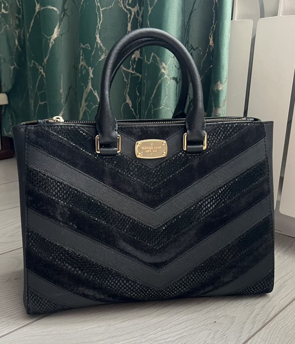Классическая сумка, Michael Kors, США, Материал: Комбинированный материал, Жёсткая конструкция, Женские, Новый: фото 1