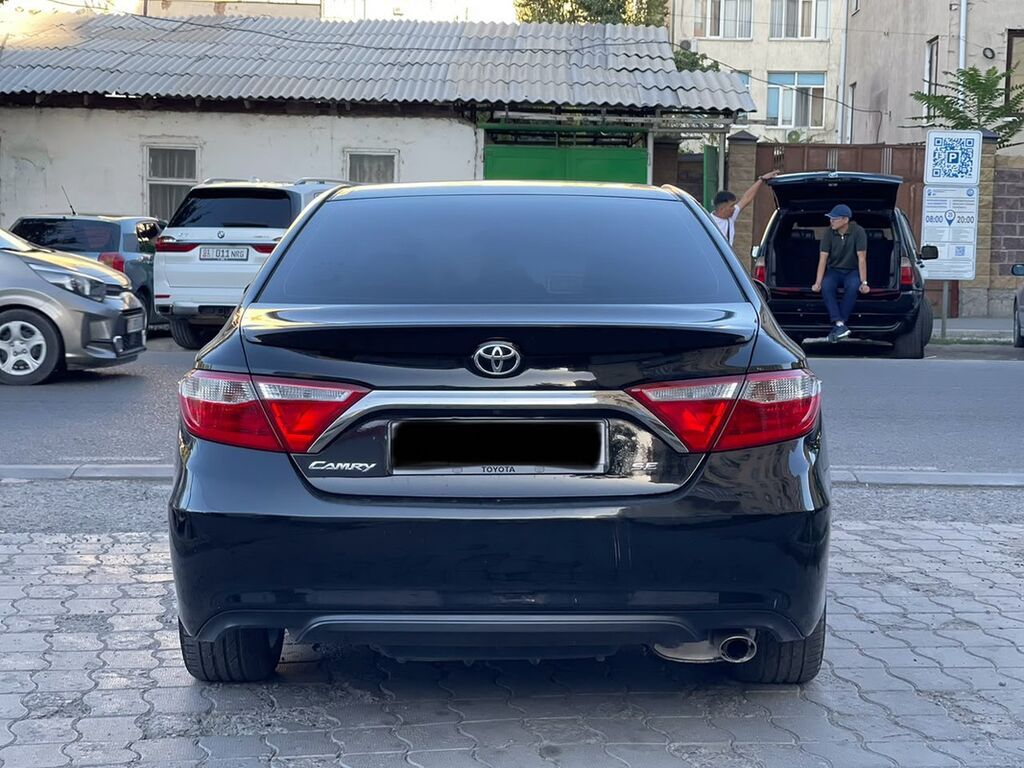 Toyota Camry: 2017 г., 2.5 л, Автомат, Бензин, Седан: фото 4