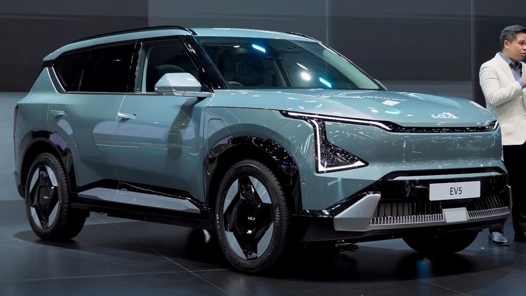 Ветровики (дефлекторы окон) для Kia EV5, комплект 4 штуки - Модель: фото 1