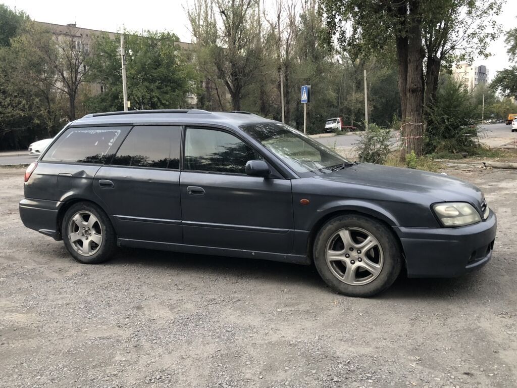 Subaru Legacy: 2000 г., 2.5 л, Автомат, Бензин, Универсал: фото 2
