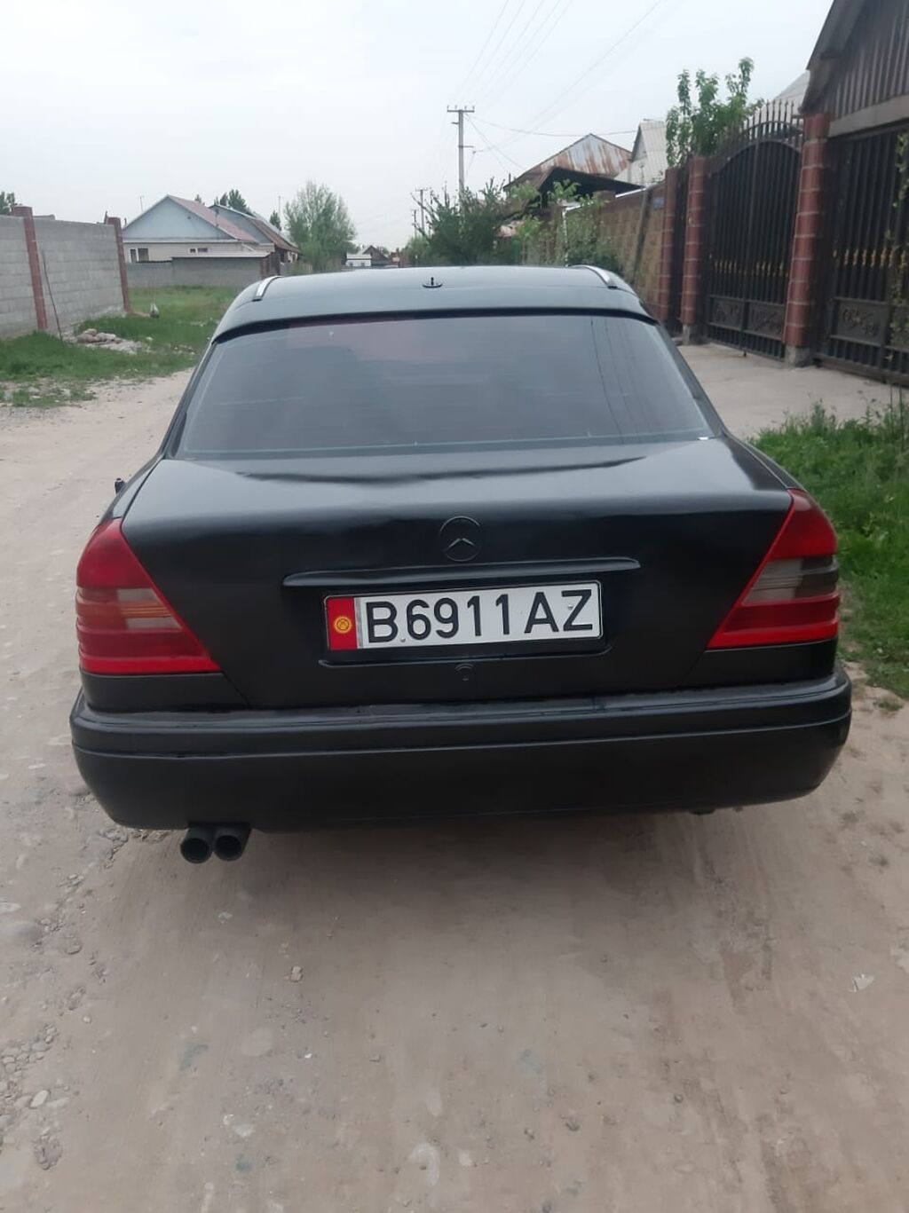 Mercedes-Benz C-Class: 1993 г., 2.8 л, Автомат, Бензин, Седан: фото 2