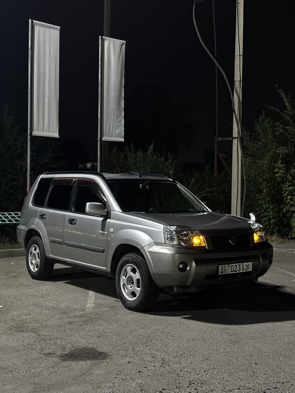 Nissan X-Trail: 2003 г., 2 л, Автомат, Бензин, Кроссовер: фото 2