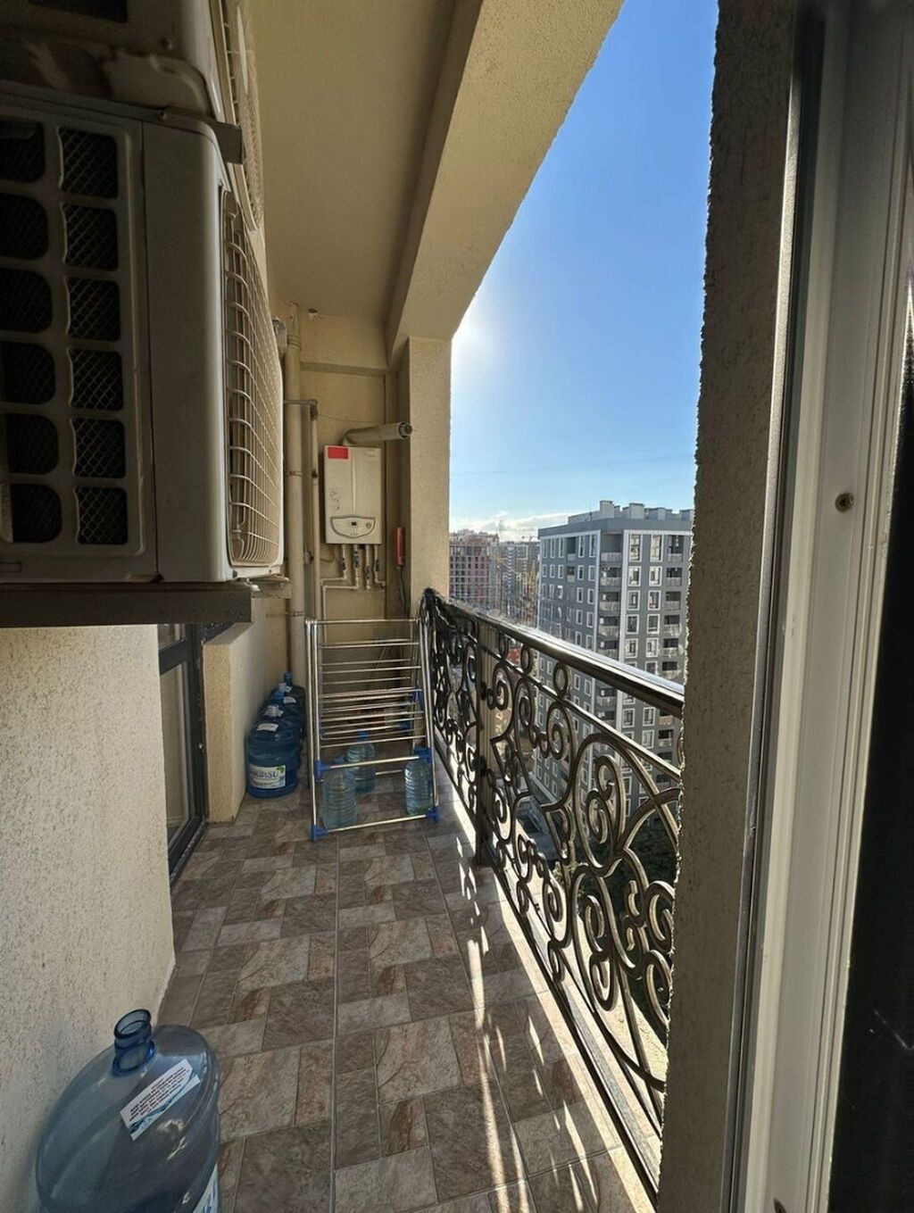 3 otaqlı, Yeni tikili, 98 kv. m