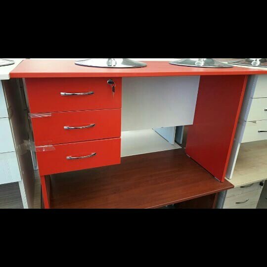 Ofis mebeli: Ofis masasi 120x60 - lalafo.az Bakı şəhərində Ofis masasi 120x60