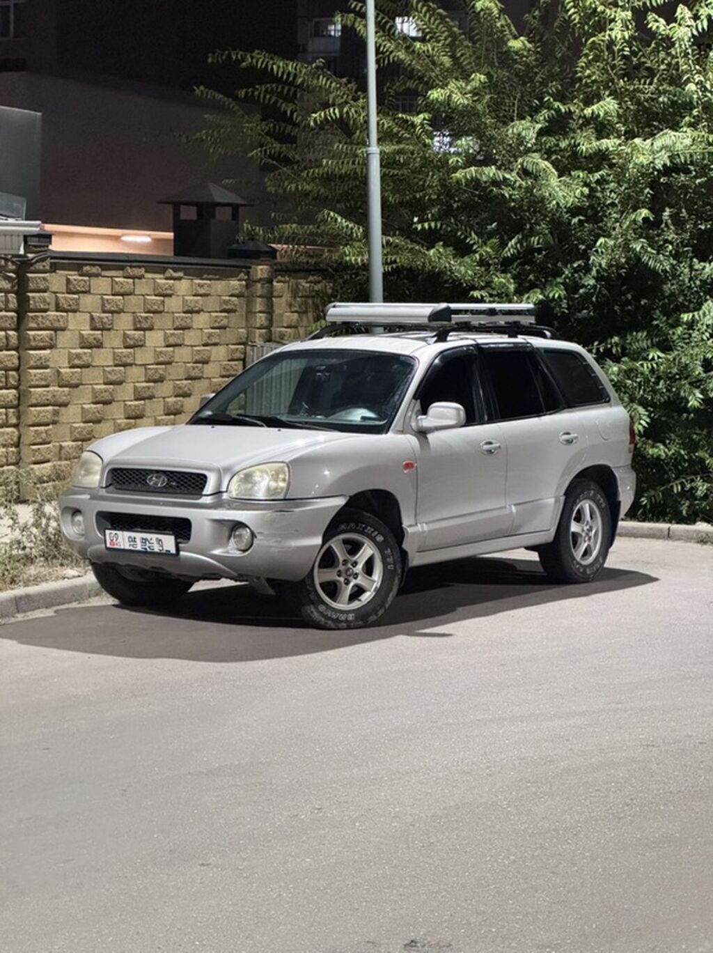 Hyundai Santa Fe: 2005 г., 2.7 л, Автомат, Бензин, Кроссовер: фото 2
