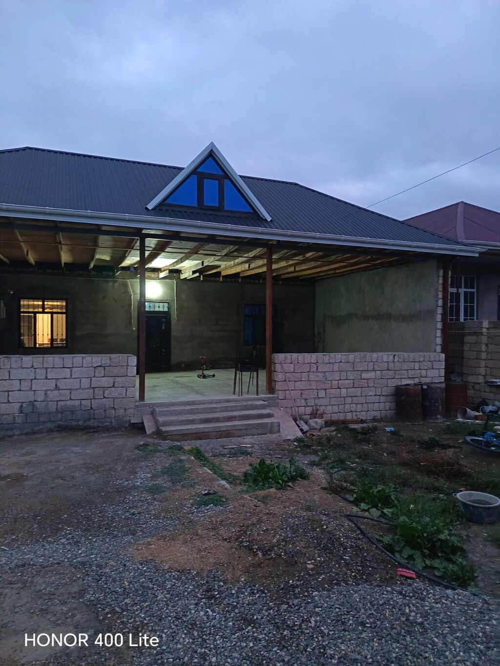 🏡 TƏCİLİ SATILIR — QOBU/HÖKMƏLİ YOLU Qobu–Hökməli yolunun üzərində