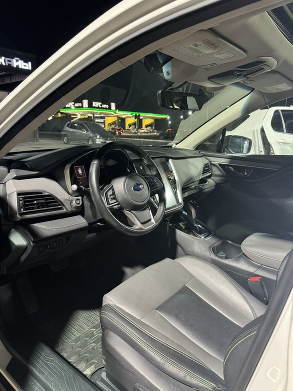 Subaru Outback: 2021 г., 2.4 л, Автомат, Бензин, Универсал: фото 6