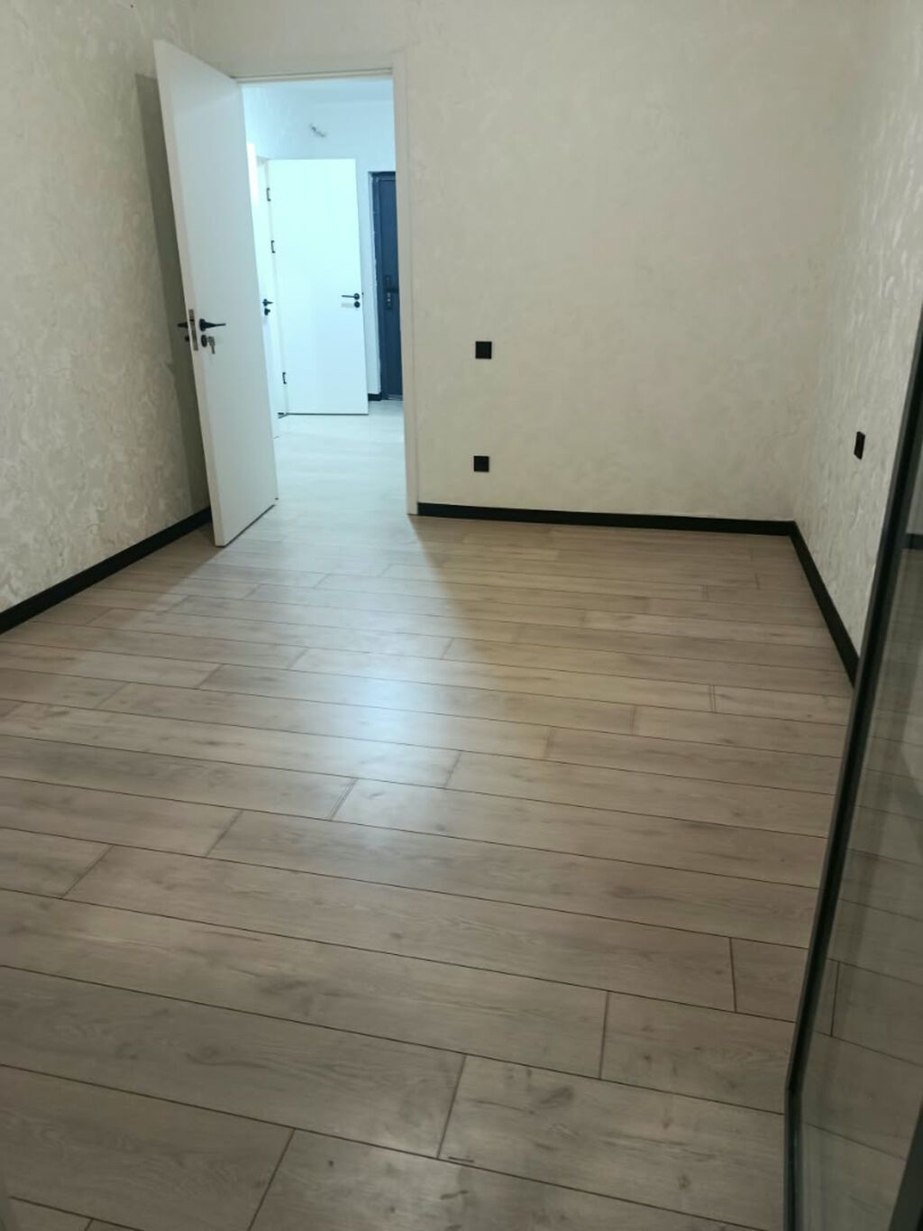 1 комната, 52 м², Пишпек 1 этаж, Свежий ремонт: фото 6