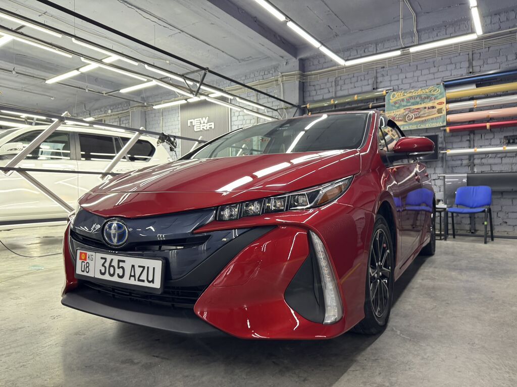 Toyota Prius: 2020 г., Бензин: фото 2