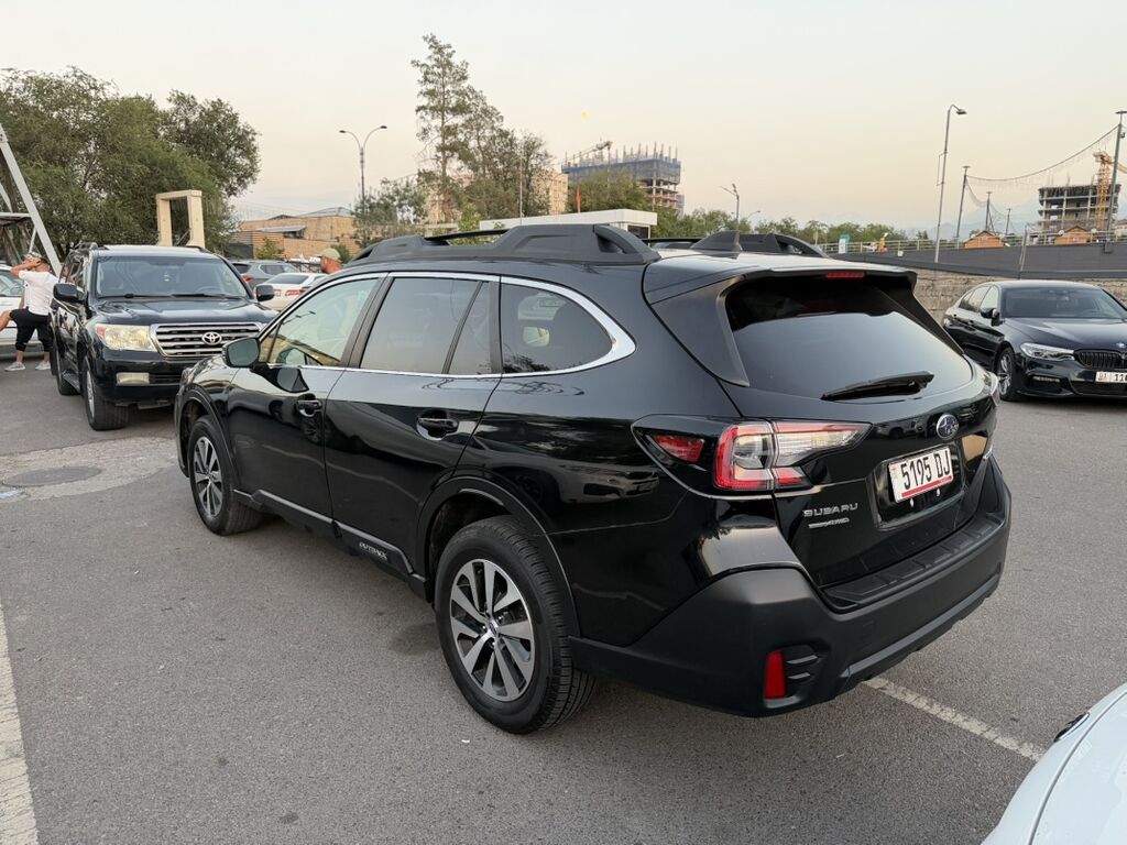 Subaru Outback: 2020 г., 2.5 л, Вариатор, Бензин, Универсал: фото 3