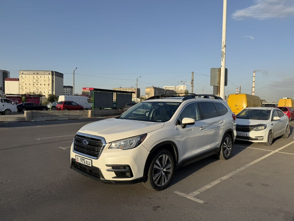Subaru Ascent: 2018 г., 2.4 л, Автомат, Бензин, Кроссовер: фото 1