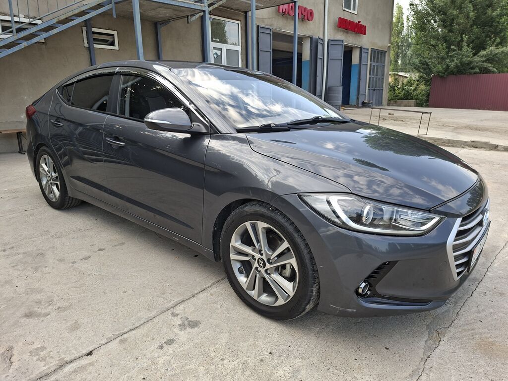 Hyundai Avante: 2018 г., 1.6 л, Автомат, Бензин, Седан: фото 3