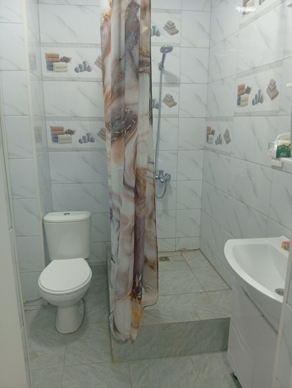 1 комната, 42 м², парк Фучика Индивидуалка, 1 этаж, Свежий ремонт: фото 3
