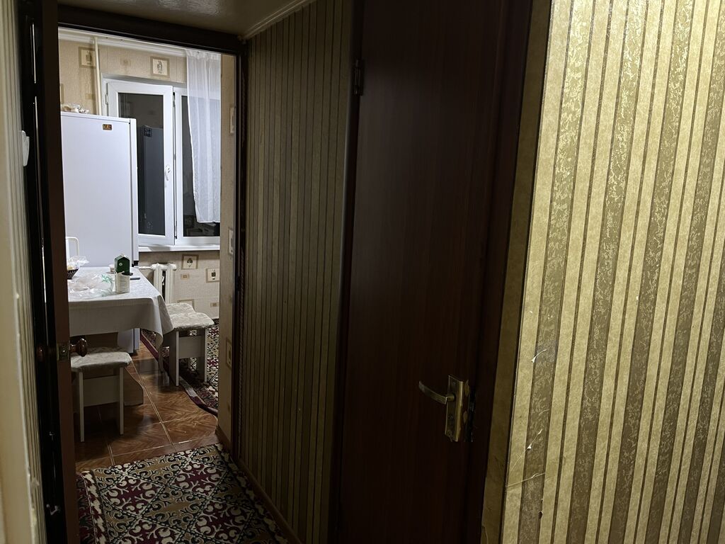 Сдам места парням в квартире, 4-й микрорайон, собственник: фото 3