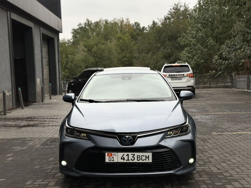 Продам Toyota Corolla 2020, гибрид, 1.8 л, автомат: фото 6