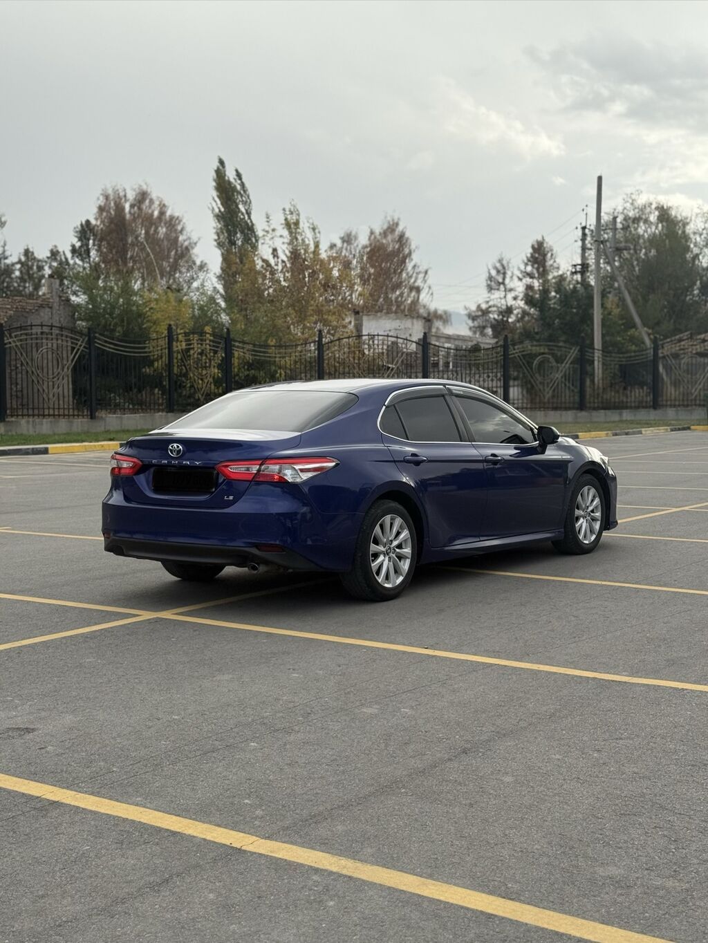 Toyota Camry: 2018 г., 2.5 л, Автомат, Бензин, Седан: фото 4