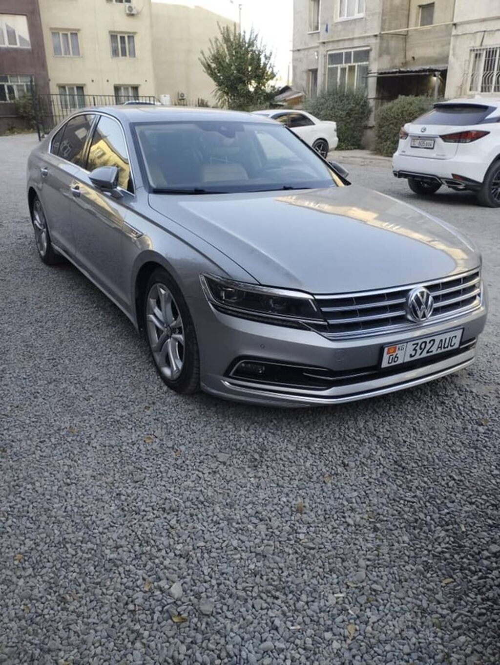 Volkswagen Passat: 2019 г., 3 л, Бензин, Седан: фото 3