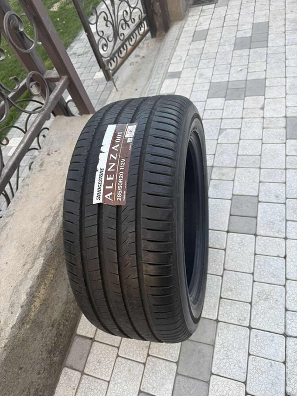 Шины 285 / 50 / R 20, Лето, Новый, Комплект, Внедорожные (АТ/МТ), Япония, Bridgestone: фото 1