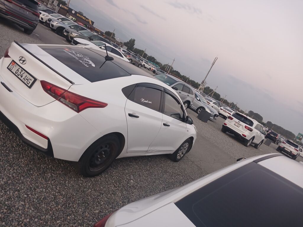 Hyundai Solaris: 2018 г., Седан: фото 2