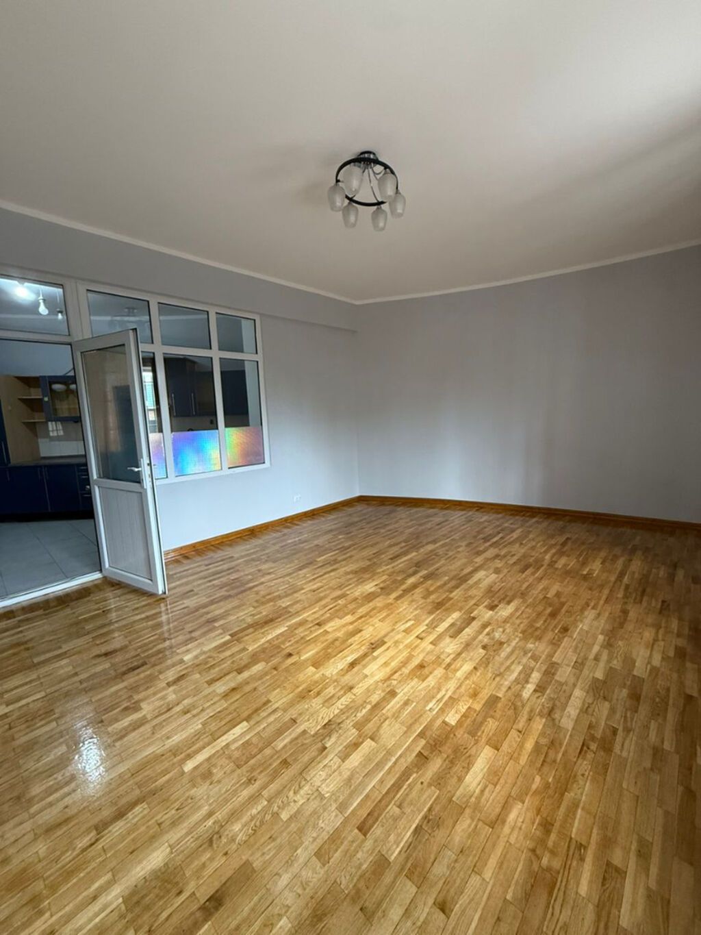 300 м², 8 комнат, Балкон застеклен, Видеонаблюдение, Евроремонт