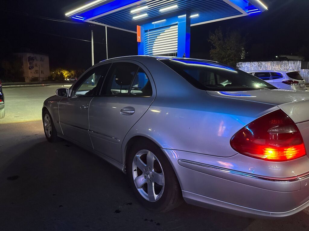 Mercedes-Benz E-Class: 2002 г., 2.2 л, Механика, Дизель, Седан: фото 3
