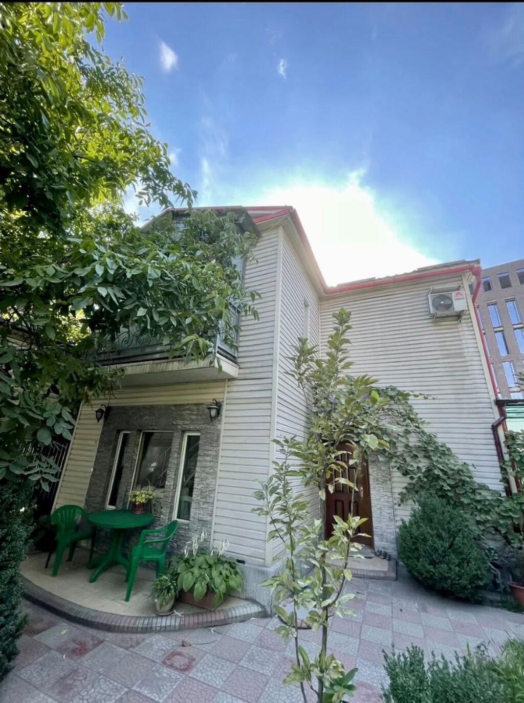 4 комнаты, 100 м², 3 соток, Бишкек, Вефа ТЦ Риэлтор: фото 2