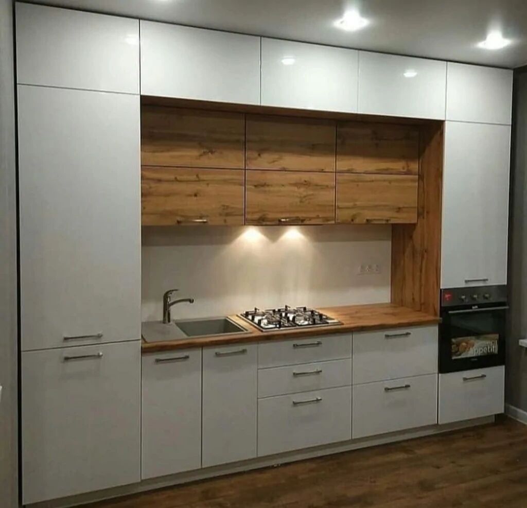 кухня в 2 уровня верхние шкафы