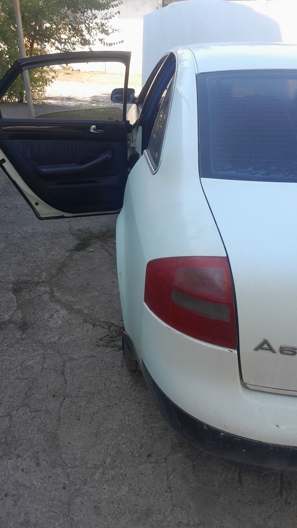 Audi A6: 1997 г., Автомат, Седан: фото 1