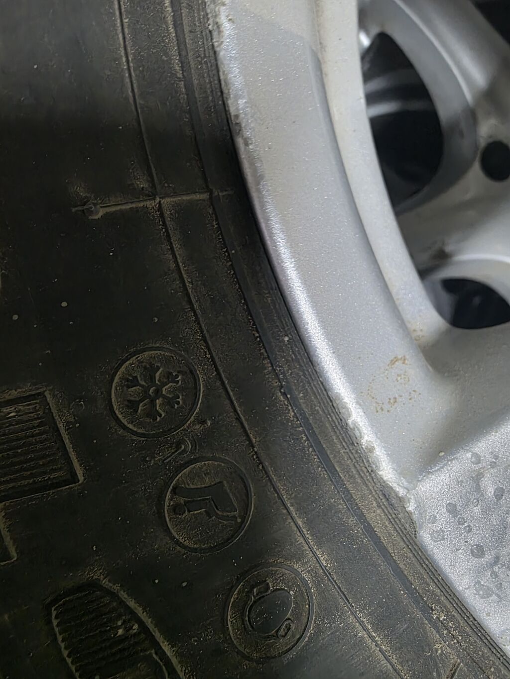 Продаю комплект зимних колес, стояли на BMW E53, в хорошем: фото 6