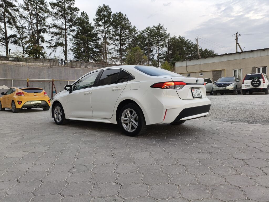 Toyota Levin: 2021 г., 1.8 л, Автомат, Бензин, Седан: фото 2