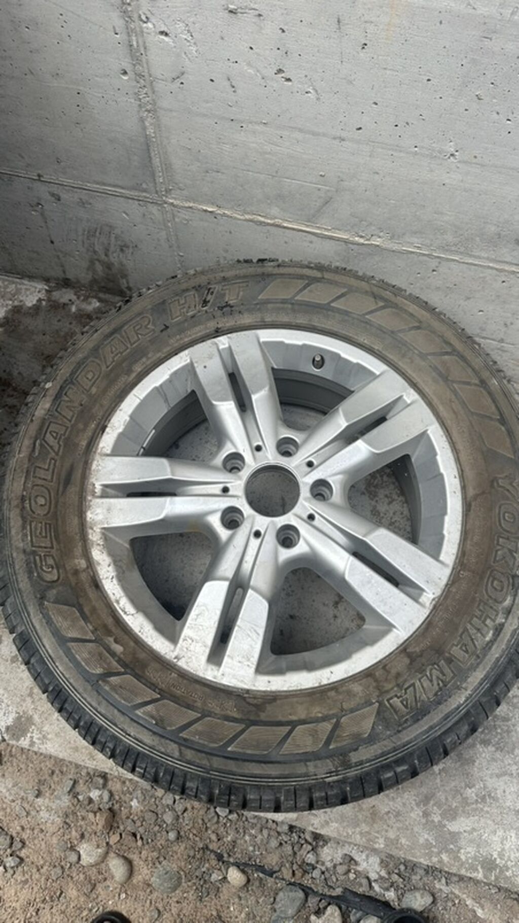 Колеса в сборе 265 / 60 / R 18, Всесезонная, Б/у, Внедорожные (АТ/МТ), Литые, отверстий - 6 — фото 1