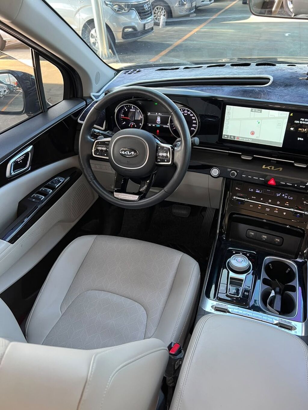 Kia Carnival: 2020 г., Минивэн: фото 8