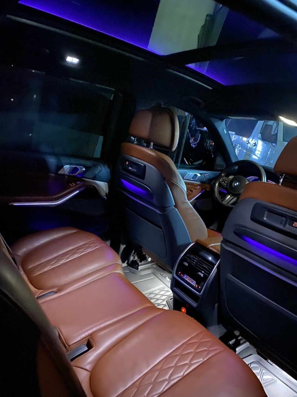 BMW X7: 2019 г., 3 л, Автомат, Бензин, Внедорожник: фото 3