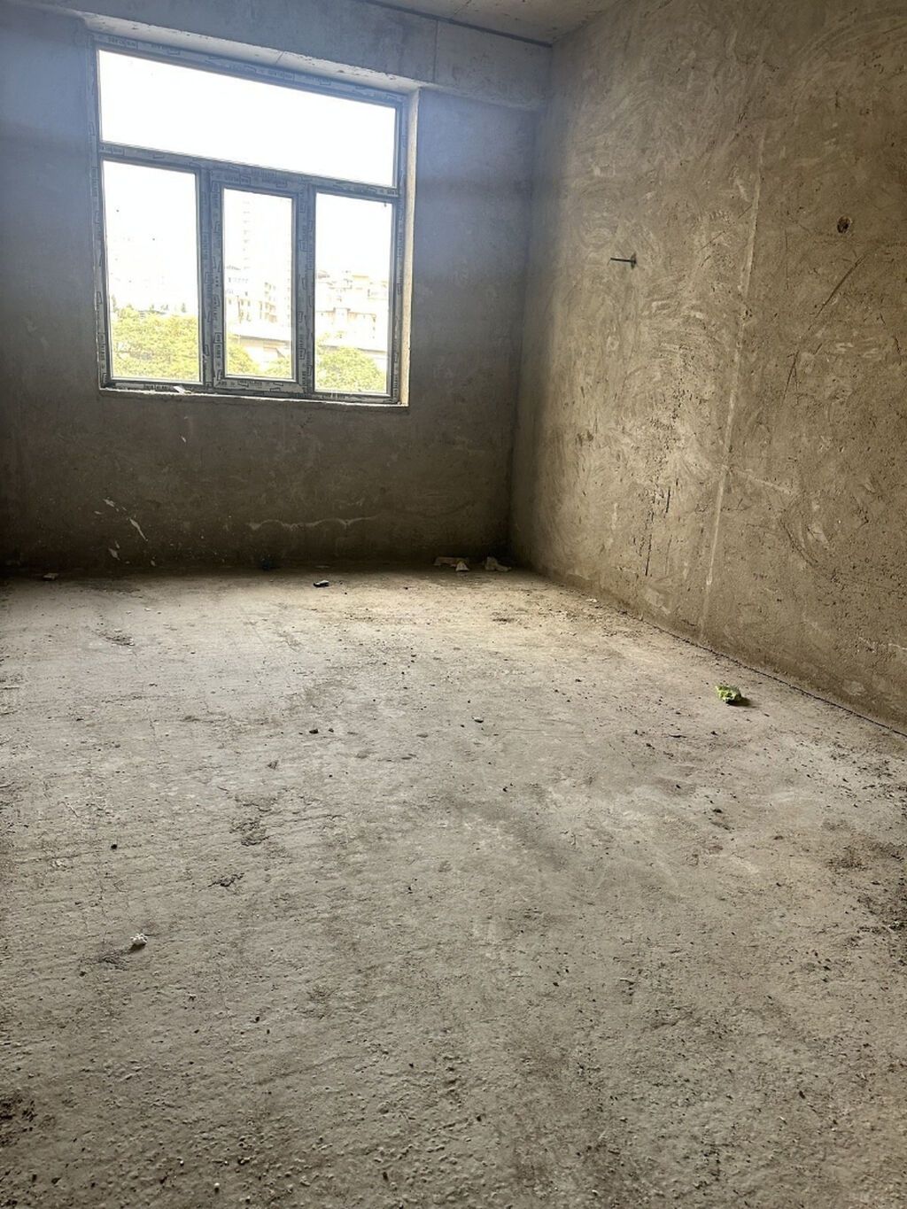 4 otaqlı, Yeni tikili, 131 kv. m