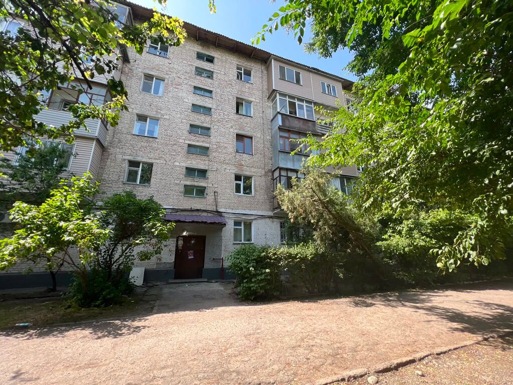 2 комнаты, 42 м², Индивидуалка, 1 этаж, Требуется ремонт: фото 8