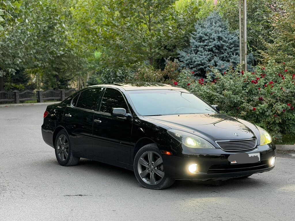 Lexus ES